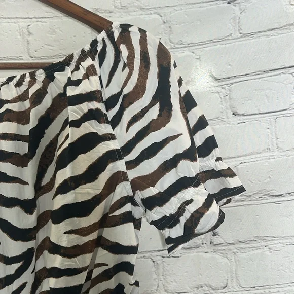 J. Crew Brown & White Zebra Print Puff Sleeve Top Size Medium - Picture 9 of 11
